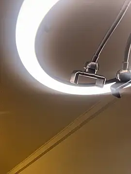 princesaliay online show from January 8, 10:19 am