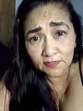 Snapshot of linda_luna29 chatting on November 1, 4:49 am linda luna29 online show from November 1, 4:49 am