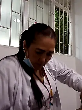 Snapshot of linda_luna29 chatting on September 20, 10:08 pm linda luna29 online show from September 20, 10:08 pm