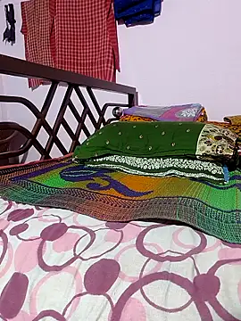 Cute-Swewty online show from March 11, 3:36 pm