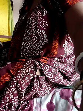 Cute-Swewty online show from March 1, 7:19 am