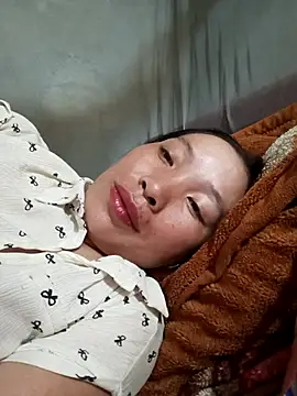 Snapshot of Tamy_20 chatting on October 13, 5:43 am Tamy 20 online show from October 13, 5:43 am