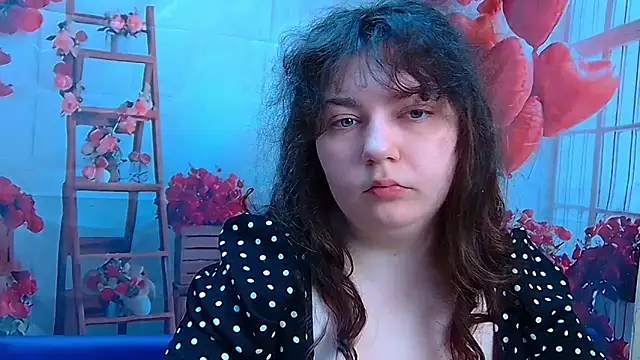 NeonilaLisova online show from February 15, 6:16 am