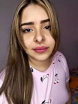 Nahomy cm online show from January 7, 7:50 pm