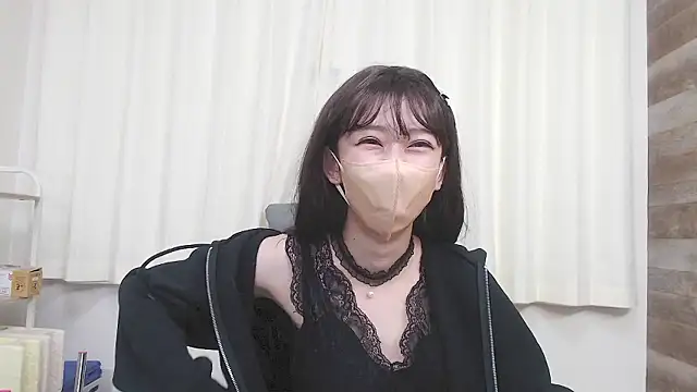 baby yanchan online show from October 16, 10:40 am