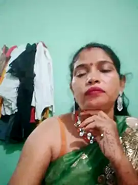 Snapshot of Chandrakanta-Devi chatting on October 30, 11:22 am Chandrakanta-Devi online show from October 30, 11:22 am