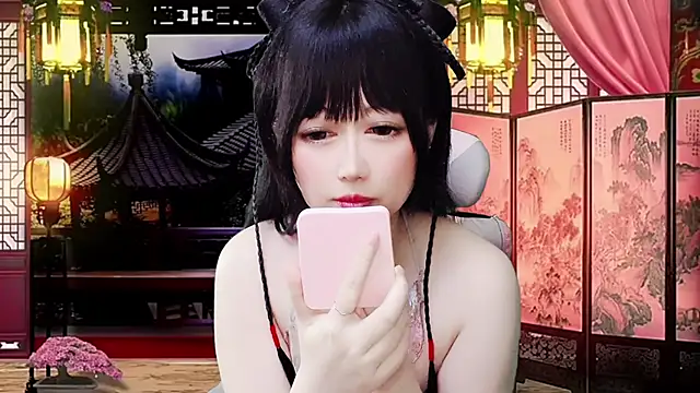 LuckyCute-Tutu online show from February 25, 1:42 pm