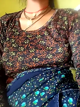 Snapshot of Juhi_chawla chatting on October 23, 8:42 am Juhi chawla online show from October 23, 8:42 am