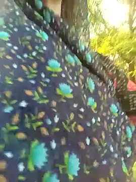 Snapshot of Juhi_chawla chatting on November 2, 11:02 am Juhi chawla online show from November 2, 11:02 am