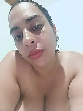 GeminisClark online show from June 4, 5:06 pm