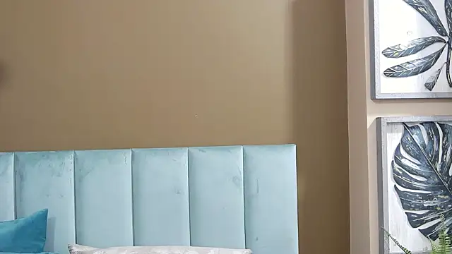 SophieSkyess online show from October 23, 3:07 pm