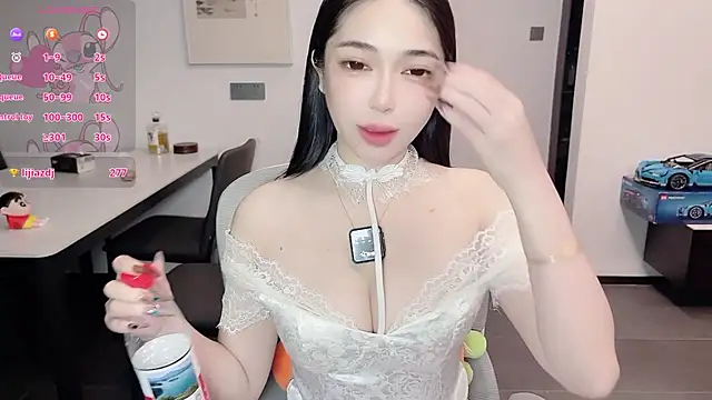 Scarlett-bb online show from October 17, 9:07 pm