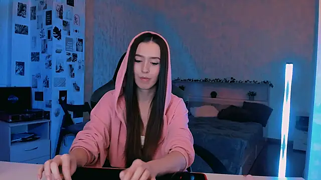 yourrdanceteacher online show from October 14, 8:00 pm