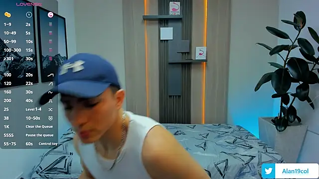 Snapshot of alan_nd_kevin chatting on September 22, 7:01 pm alan nd kevin online show from September 22, 7:01 pm