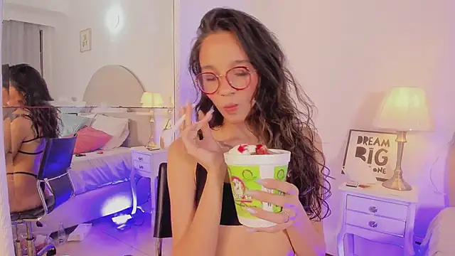 barbara twerk online show from March 27, 11:38 pm