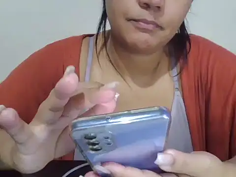 serenaaa00 online show from September 23, 11:25 pm