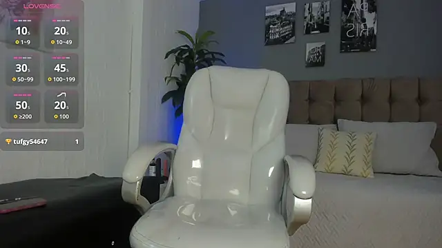 Snapshot of Anny_mayyer chatting on September 30, 2:55 pm Anny mayyer online show from September 30, 2:55 pm