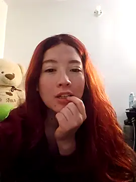 lunnaa  online show from October 21, 5:11 am