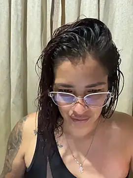 Camila Garcia  online show from November 11, 10:34 am