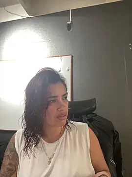 Camila Garcia  online show from September 27, 1:51 pm