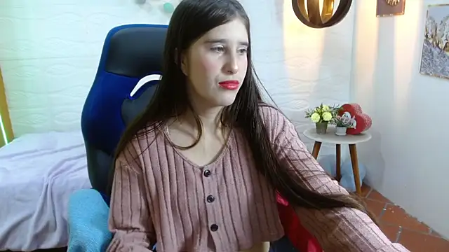 karlarousex online show from October 19, 2:46 am