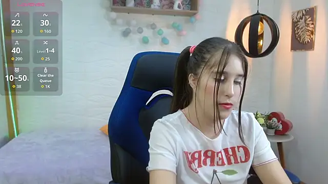 karlarousex online show from October 17, 3:32 am