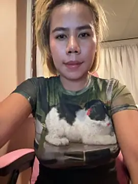 Snapshot of Kath_C chatting on October 14, 8:50 am Kath C online show from October 14, 8:50 am