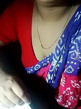 Snapshot of suparnadas141414 chatting on October 31, 1:40 am suparnadas141414 online show from October 31, 1:40 am