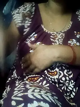 Snapshot of suparnadas141414 chatting on October 29, 2:05 am suparnadas141414 online show from October 29, 2:05 am