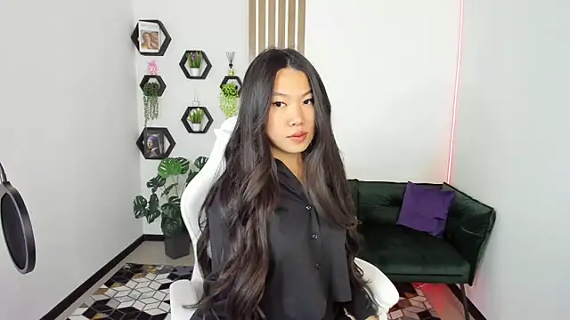 LunaPurrr online show from September 21, 1:26 am