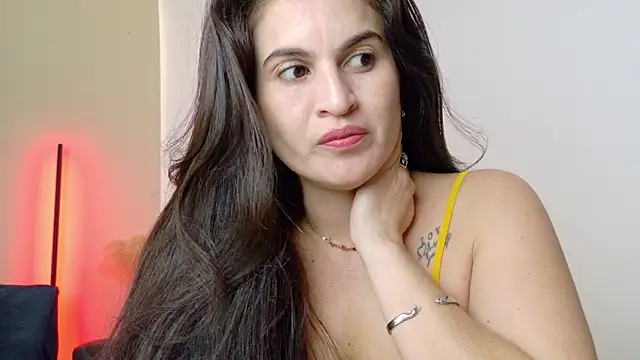 lizdevine online show from January 31, 7:11 pm