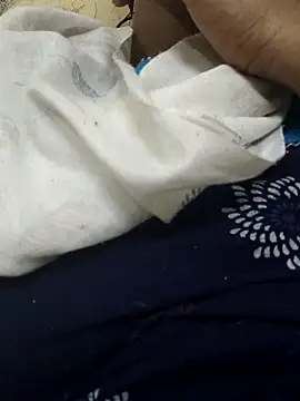 Snapshot of Ankitabhabhihot chatting on September 22, 4:27 pm Ankitabhabhihot online show from September 22, 4:27 pm