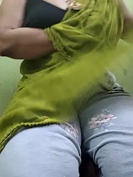 Snapshot of Ankitabhabhihot chatting on October 15, 12:41 pm Ankitabhabhihot online show from October 15, 12:41 pm