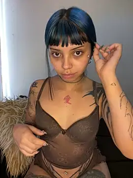 ZoeRaven Pink online show from October 8, 4:00 pm