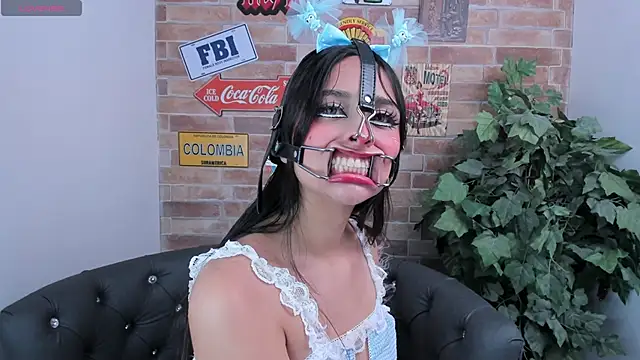 Snapshot of miss___chloe chatting on October 18, 7:26 pm miss chloe online show from October 18, 7:26 pm