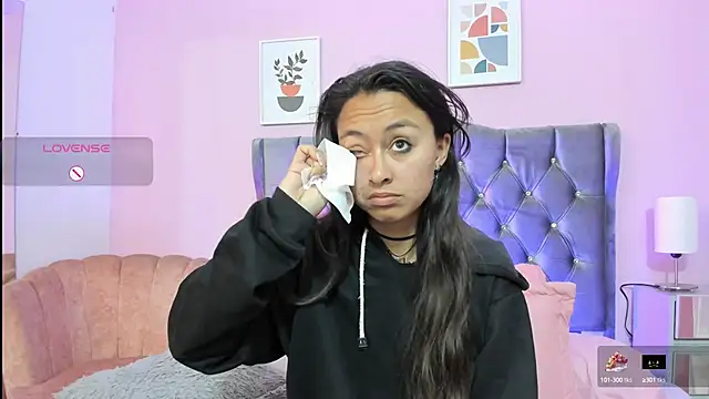 Snapshot of bravepetunia chatting on September 20, 1:31 pm bravepetunia online show from September 20, 1:31 pm