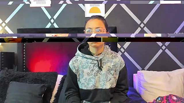 Snapshot of bravepetunia chatting on October 10, 1:05 pm bravepetunia online show from October 10, 1:05 pm