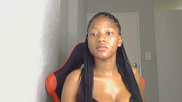 Snapshot of Ballenciaa chatting on October 31, 7:07 pm Ballenciaa online show from October 31, 7:07 pm