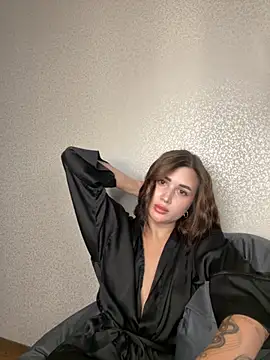 vexlana online show from September 18, 2:37 pm