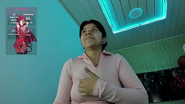 Raven Rouge  online show from November 9, 1:07 pm