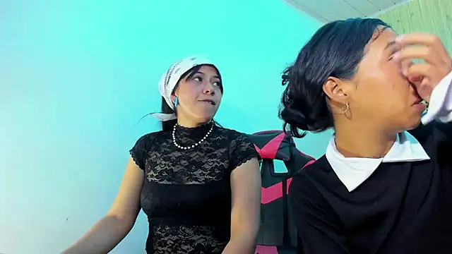 Raven Rouge  online show from October 22, 7:02 am