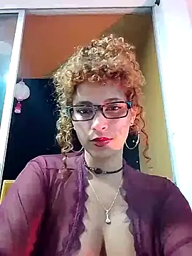 Vikyvoyeur online show from September 25, 1:04 am