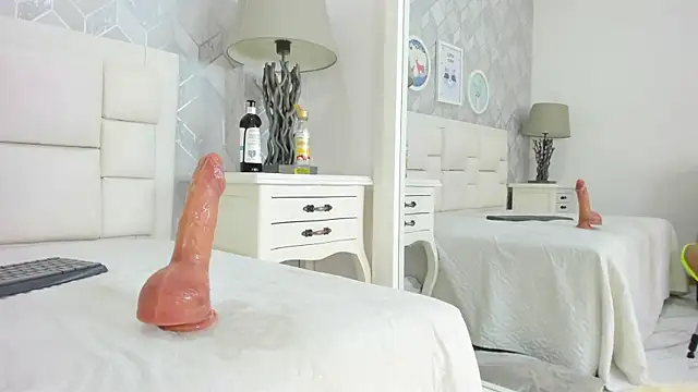 naia cox online show from March 27, 8:26 am