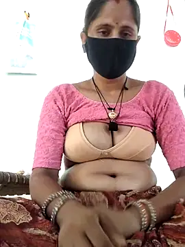 Snapshot of Hot-ilaiy chatting on September 25, 4:00 am Hot-ilaiy online show from September 25, 4:00 am