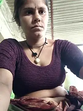 Snapshot of Hot-ilaiy chatting on October 25, 7:49 am Hot-ilaiy online show from October 25, 7:49 am