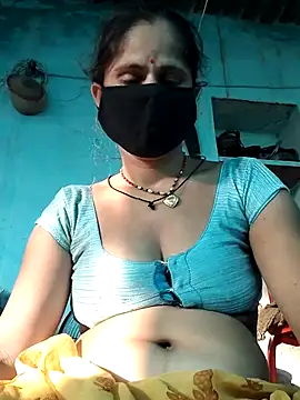 Snapshot of Hot-ilaiy chatting on September 20, 11:52 am Hot-ilaiy online show from September 20, 11:52 am