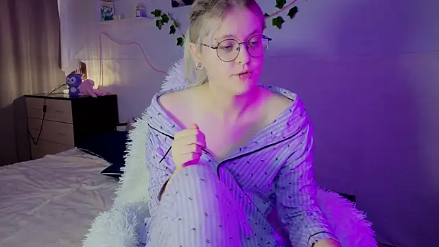 toffee44ka online show from September 20, 7:39 am