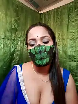 Snapshot of Payel_50 chatting on October 1, 7:52 pm Payel 50 online show from October 1, 7:52 pm