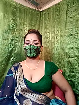 Snapshot of Payel_50 chatting on September 20, 10:41 pm Payel 50 online show from September 20, 10:41 pm