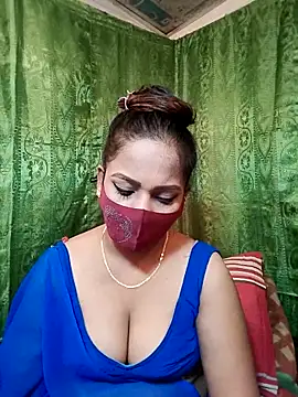 Snapshot of Payel_50 chatting on September 23, 4:38 pm Payel 50 online show from September 23, 4:38 pm